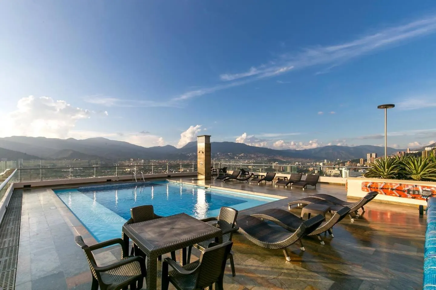 Amazing Apartment In El Poblado 메딜린